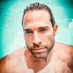 Sebastián Rulli Instagram – Tus ojos revelan un universo inexplorado, ¿qué secretos se esconden detrás de tu mirada?
#confieza #tehacefaltajesus 🤪😂
#goodvibes En Tu Mirada