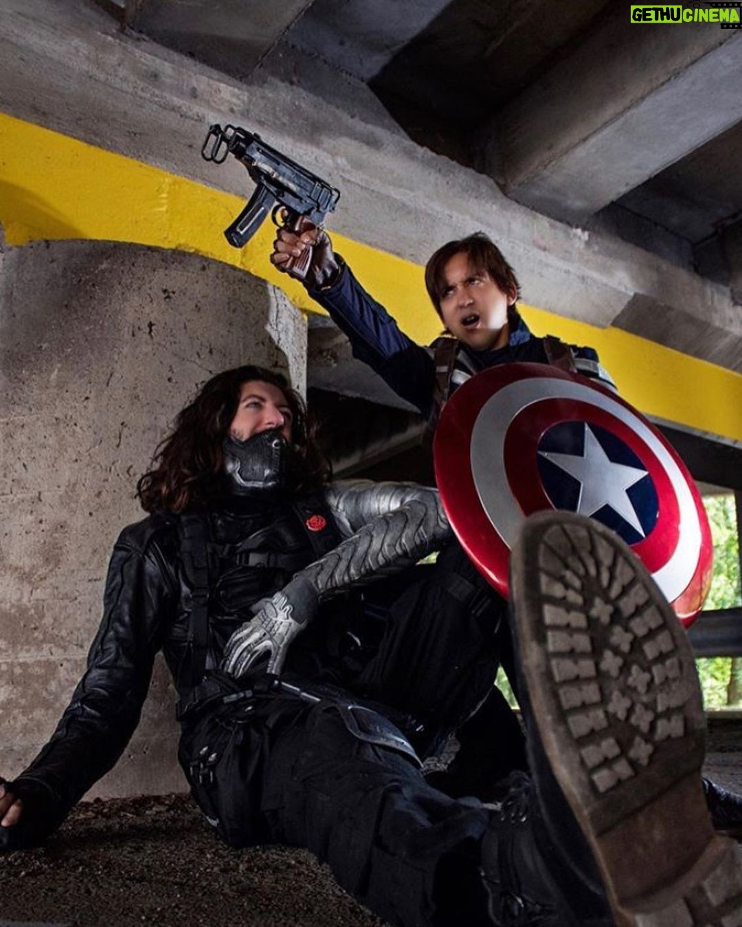 Sebastian Stan Instagram - Long hair? ✔️ Metal arm? ✔️ Misunderstood menacing spirit? ✔️ These #WinterSoldier costumes are blowing my mind! 🤯 Thanks for sharing with me and have a safe and Happy #Halloween 🎃