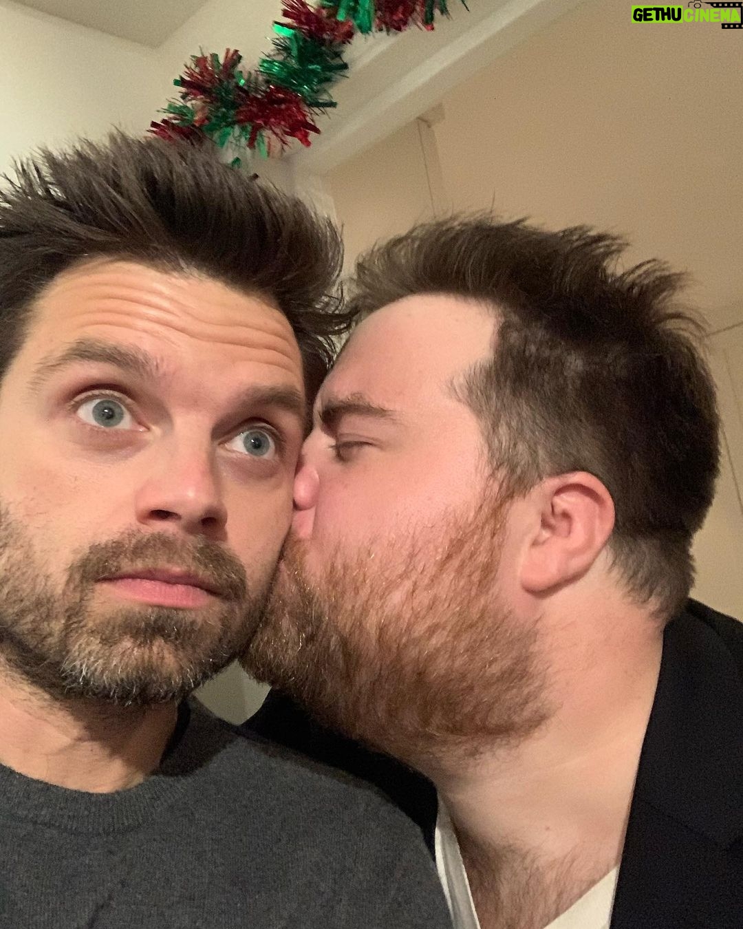 Sebastian Stan Instagram - Midnight kiss #happy2020