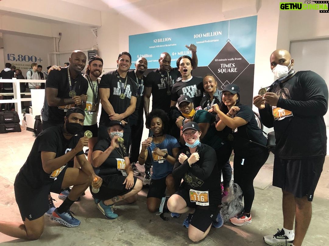 Sebastian Stan Instagram - Thank you to everyone at @on_running and @equitydesigninc for participating and to everyone who donated and has been a part of raising 22K to benefit @equitydesigninc and all the positive work that they do for the NYC public school system ππ»β€οΈππ» Empire State Building