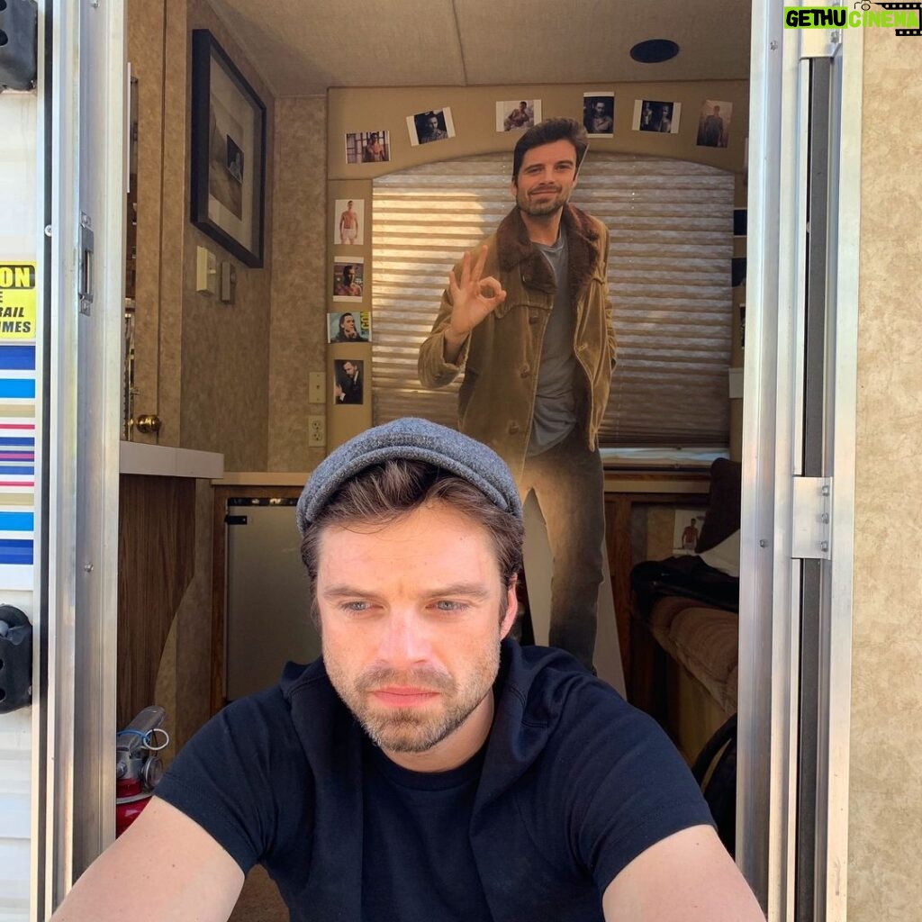 Sebastian Stan Instagram - Happy New Year. Don’t forget to be grateful and thankful for what is there in your life. Too much time is wasted on what we don’t have. Be good to yourself. Be kind. There’s always a smaller inner you that needs some love once in a while. Fear is ok. It needs a friend once in a while too. Be kind to others, your family...They won’t be around forever. And neither will you. Honor your truth. And those around you who support it. Honor your dreams. Protect them. Remember: every moment that happens exists only once, so what are you making it out to be? See you in 2019! Sending lots of love. ❤️🙏🏻❤️ #grateful #byebye2018👋🏻 #nononoyes