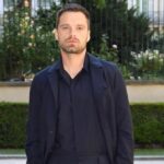 Sebastian Stan Instagram - Just barely managed to photobomb the great @pppiccioli and legend @realmrvalentino here... Thank you both for inviting me to my first couture show in 🇫🇷👨🏻‍🎨. Also glad I got to reintroduce myself to @gwynethpaltrow for the third time. We are in the same film...🤷🏻‍♂️ #valentino #couture 📸: @maxmontingelli