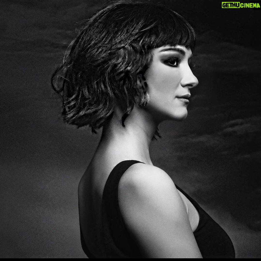 Seda Demir Instagram - Kara melek dediklerinden 🖤