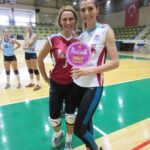 Seda Demir Instagram - Maçın gelirinin Kanserli Çoçuklara Umut Vakfı na bağışlanacağını 1.ligdeki #İdmanocağı kadınlar voleybol takımıyla karışık yaptığımız voleybol maçı çok eğlenceliydi.İnanılmaz keyif aldım.#kaçuv için de desteğim her zaman ki gibi devam edecek.Sizden de #kaçuv u gönlünüzde ayrı bir yere koymanızı istiyorum .❤️Miniklerin❤️ umuda ihtiyacı var(@istanbulunits e de bu organizasyonu düşünüp gerçekleştirdikleri için ayrıca 🙏🏻👏🏻)
