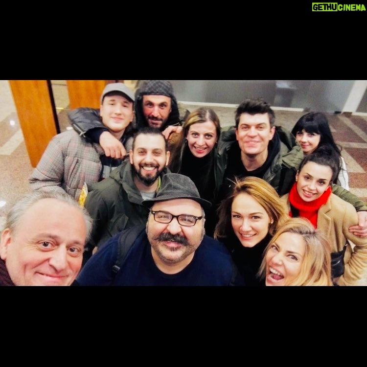 Seda Demir Instagram - Fareler ve insanları bir de Kocaelinde izleyin diyorum Lenny i mükemmel yorumlayan @vlkndnc gerçekten bir harikaydı.Oyunculuğuyla bizi büyüledi resmen 👏🏻👌🏻👏🏻👏🏻#soğanlarpembeleşinceyekadar