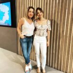 Seda Demir Instagram - Bugün @apara nın, #bizbize programındaydık. Sevgili @tarikpapuccuogluofficial 💕 ve sevgili @ersinnkorkut 💕 ile 🙏🏻 3 HAZİRANDA #şimdiyandık filmimiz sinemalarda .Komedi türündeki filmimiz @simdiyandikofficial sizleri bekliyor olacak.🎬🎬🎬💕@onnmedya @onuraldogan @ebrukucukakar @ebrukucukakarmenajerlik 🙏🏻💕🧿