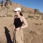 Seika Furuhata Instagram - ⠀ #joshuatree LAの国立公園🌿 都心から車で2時間?ぐらいかかるけど、 見た事ない景色で来た甲斐ありすぎたぁ🥹✨✨✨ LAでの運転も慣れたしまたここは絶対に行きたいスポット🫶 #la#ジョシュアツリー#ootd Joshua Tree National Park