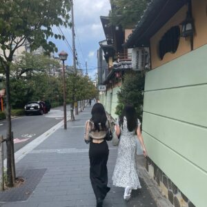Seika Furuhata Instagram - ⠀
今日20:00〜京都 VLOGアップするよ🥰👍

ホテルも京都フードも街並みも
全部最高だったぁ~☺️✨　

次はどこ旅しようかなぁ？？💕

#京都#vlog#観光#京都カフェ#京都グルメ#youtube#ootd#vivi#深夜のうららちゃん#小夏