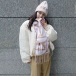 Seika Furuhata Instagram - ⠀ そろそろ冬服も飽きてきたので、 小物達を主役に☺️❤️ ピンク×ベージュのロゴ組み合わせ 可愛すぎる🥹🙏 もう少し冬楽しめそう♪ #Promotion#LouisVuitton#LVFashion