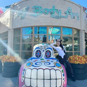 Seika Furuhata Instagram - ⠀
LA VLOGアップされたよぉ🥰🫶

人生初の海外ディズニー🐭🏰

チケット予約が本当にむずすぎて全部ニコがやってくれた🥹🙏

ありがとう泣、、、、、

そのお陰でスムーズに
アトラクション乗れて最高に楽しかったぁ🫶

#la#vivi#disneyworld#trip