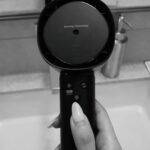 Seika Furuhata Instagram - ⠀ @plasmacluster_beauty 実は気になっていた、 シャープの美容家電の新ブランド「Plasmacluster Beauty（プラズマクラスタービューティ）」から新ドライヤーが登場したのね🥺✨ 私髪長いしお風呂上がりの乾かす時間ってすっごく嫌いなんだけど笑 シャープのドライヤーめっちゃ凄い✨✨✨ まず軽いのに風量が強くてすぐ乾く😭🙏🙏 （これまじで1番大事🙆‍♀️✨） ただ強い風じゃなくて、プラズマクラスターが出るから髪にもいいんだって🥰❤️ 個人的にヘット部分が小さいから 旅行先にも持って行きやすいの すっごく良かった♪ #PR#SHARP#プラズマクラスタードライヤー#プラズマクラスターって髪にもいいんだって