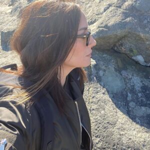 Sema Şimşek Instagram - ☀️✨#sema #semasimsek #isveç #nofilter