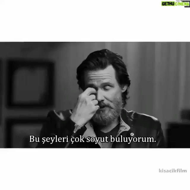 Sema Şimşek Instagram - Ben bırakalı çok oldu! Aynı düşüncede birilerinin olması hoşuma gitti. Sorgulayan sadece ben değil mişim. Sadece insan olmak, iyi insan olmak çabamdan başka bir arzum yok. #insan #insanolmak #iyiinsan