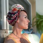 Sema Şimşek Instagram – Annemin doğum günü şerefine RENK! 70 yaşına hoşgeldin annem. 💛✨🧿 #serpilşimşek #semasimsek #nofilter
