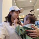 Seo Yeong Instagram – 몸이 좀 안좋았던 요며칠~ 
그럼에도 불구하고 고마운 주말이 다가와서 남편에게 기대어 쉬는중.
어여 회복해야하는데…
#으라차차
#힘을내요아줌마
#겨울중간어디쯤
#goodnight