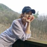 Seo Yeong Instagram - 와...진짜 겨울 싫어하지만 오늘은 그냥 산장 접을까 심각하게 고민함... 겨울, 한파, 눈, 바람으로 인한 동파, 과열, 화재 등등 부모님만 아니었으면 이미 진작에 접었을 애증의 산장... 후... 진짜 그만 추워라. 꺼져주라 제발 여기가 북극이냐🥶🥶🥶 #역대급하루 #스스로대견한하루 #할줄아는것이많아지지만 #원하지않는다 #아무것도모르고싶다 #집에보내주세요 #언제봄오나요 #hardworkingday Jisan Forest Ski Resort, 지산포레스트리조
