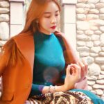 Seo Yeong Instagram - 노랑머리에 레드립 엥간히 좋아했구나ㅋ 지금 빨간립스틱 칠하면 소이가 어떻게 반응할까ㅋㅋㅋ💋 #조금젊을때 #사진첩폭풍정리 #죄다신소이 #용량과다 #신소이만세 #oneday