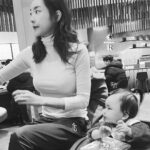 Seo Yeong Instagram - 며칠 몸이 좀 아팠다가 회복하는중🤒 그럼에도 불구하고 태어나서 단 한번도 아픈적이 없는 천하장사 신소이는 참 다행임😘 나의 건강을 다 빼앗아간 신소이인가^^;; #남편이수고많음 #내일도수고해주세요 #전우애 #haveaniceweekend 판교 아브뉴프랑 - Avenue France