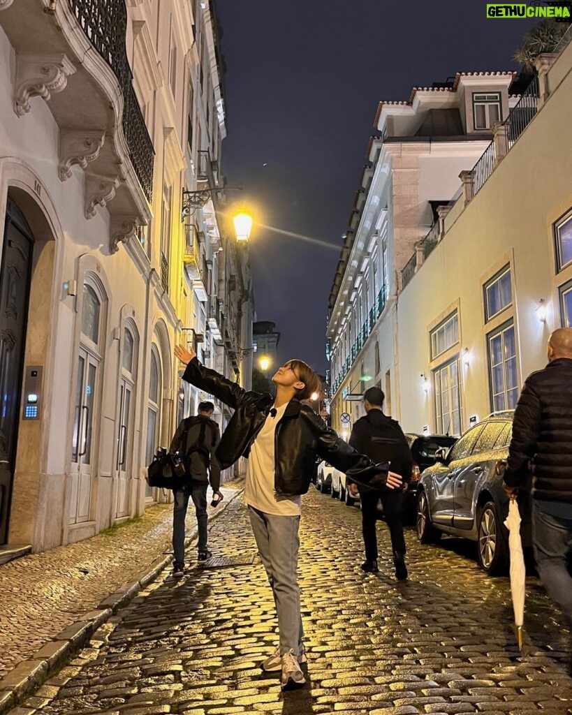 Seogi Instagram - 골때녀 유학 ! #오브리가도🤓 Portugal Lisbonne