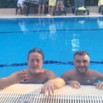 Serdar Çakmak Instagram - Tiyatro ve Sinema Oyuncusu çok değerli Abim @levent_aykul u Antalya’ da ziyaret ettik, çok seviliyorsun çocuk ruhlu ADAM! Anneciğinin o ev yapımı ayranın tadı hala damağımızda ellerinden öpüyoruz selam ve sevgilerimle... Tekirova, Antalya, Turkey