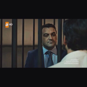 Serdar Çakmak Instagram - Eşkiya Dünya' ya Hükümdar Olurmu Diye Merak Ediyordum 🎬🤔 Olmazmış 👀
