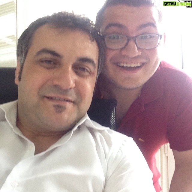 Serdar Çakmak Instagram - Kim gelmiş kim gelmiş Ahmet' im gelmiş ;) Abisini ziyarete gelmiş...