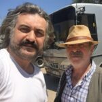 Serdar Çakmak Instagram - Abimle repoyu değerlendirelim dedik... 🎬 @oluversingaritv @foxturkiye #milas #oluversingari
