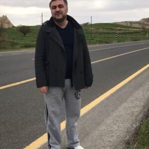 Serdar Çakmak Instagram - Göremeden Gidiyoruz Gördünmü! Neyi? 😝