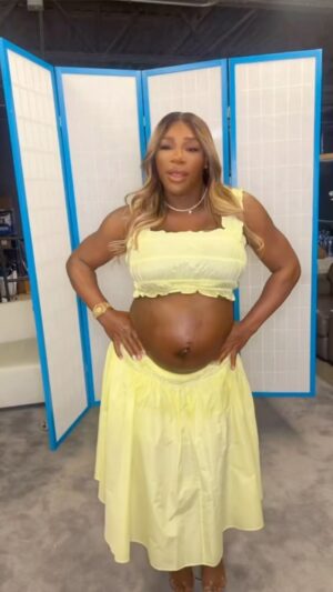 Serena Williams Instagram - I was doing some hip isolations ….. behind the scenes on set while waiting to resume shooting helps keep baby healthyyyyyyy #dance #pregnant