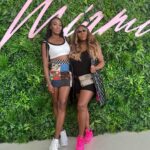 Serena Williams Instagram - A day in miami. With my naughty sis @venuswilliams @karliekloss @olympiaohanian @khaby00 #formula1 #miami