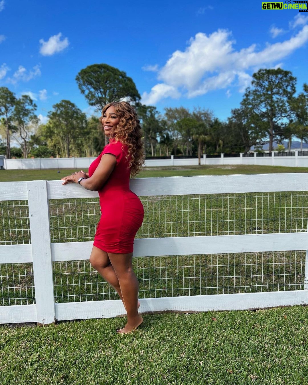 Serena Williams Instagram - Red goes with everything 💋