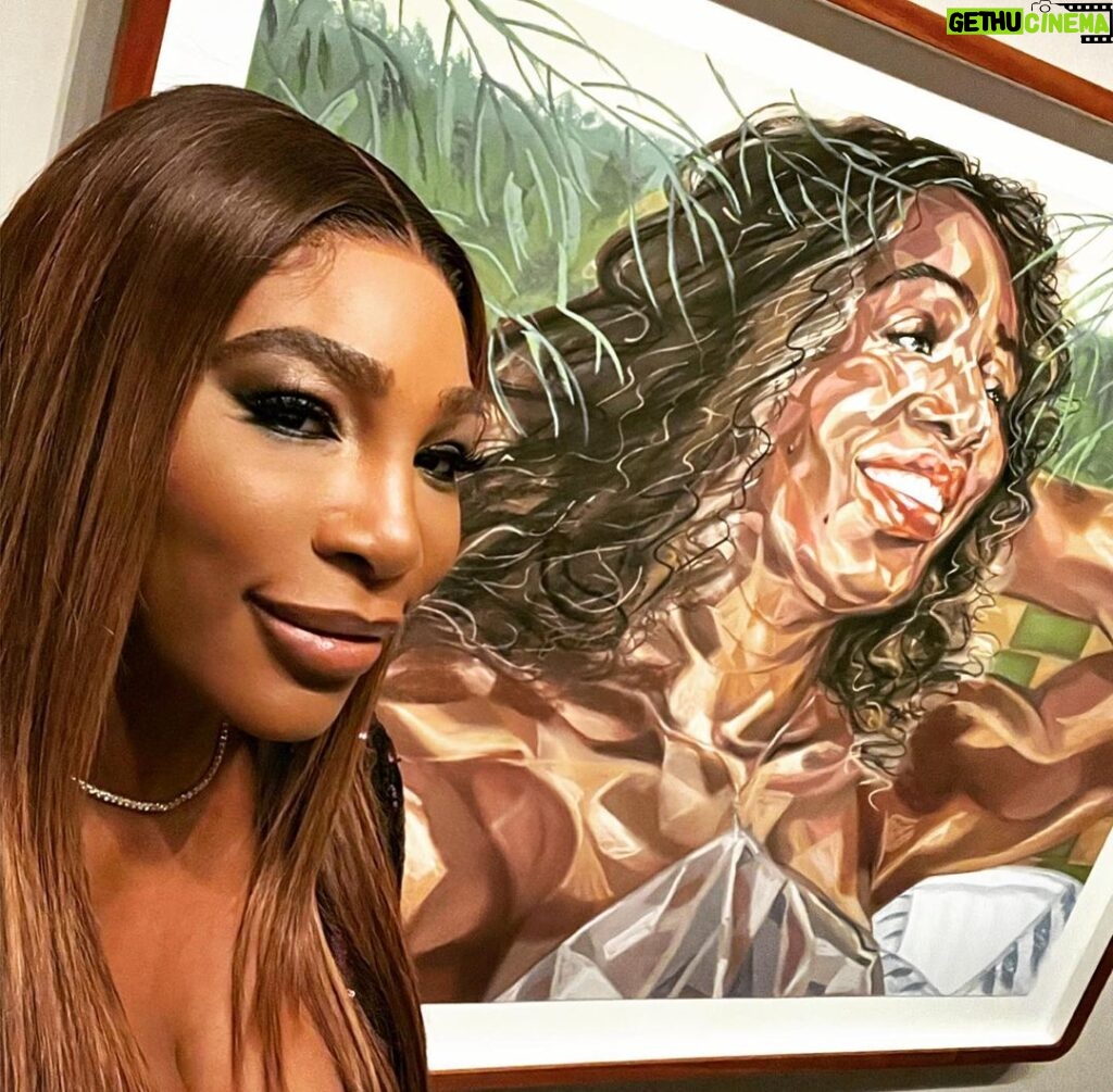 Serena Williams Instagram - To have a picture in the @smithsoniannpg alongside so many historical icons? Mind officially blown 🤯 But to be inducted with your sister? Best feeling ever. Thanks @toyinojihodutola for your vision of having a treasure smile. We need to see more of that. And @robertpruitt what a sensational vision you had of @venuswilliams