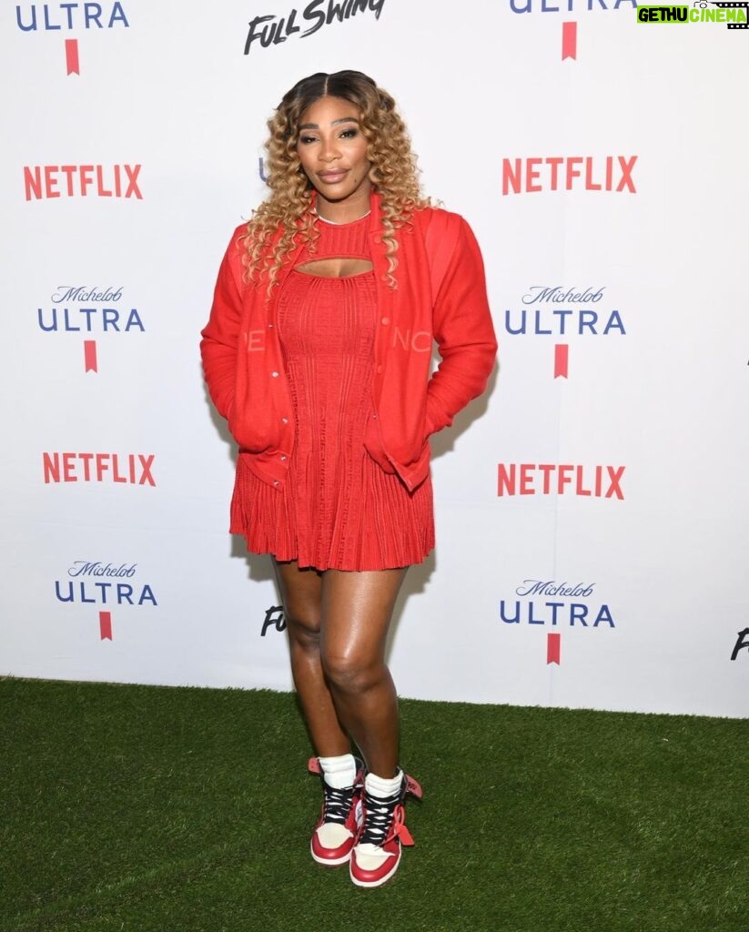 Serena Williams Instagram - Party on the 19th hole with @michelobultra #ULTRAclub Photo Credit: Daniel Boczarski / @gettyimages