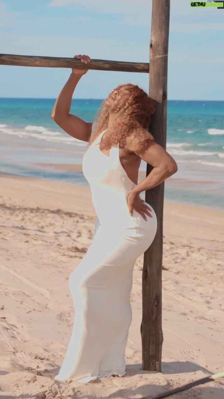 Serena Williams Instagram - @voguemagazine BTS 💗