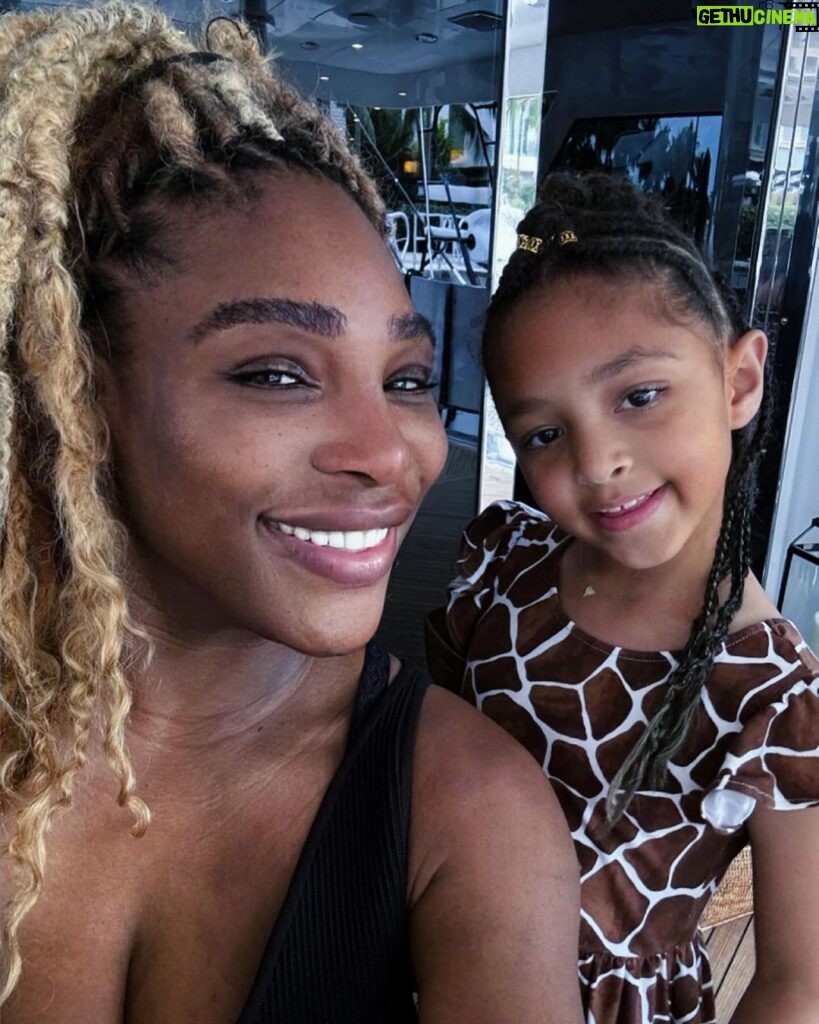 Serena Williams Instagram - My main squeeze @olympiaohanian