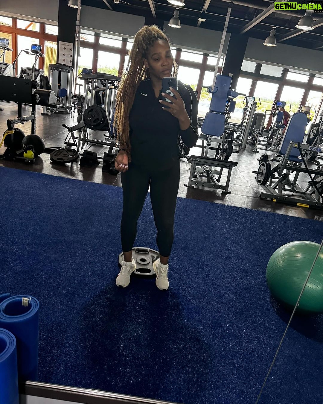 Serena Williams - 183.6K Likes - I spend 50% of my time in the gym taking selfies. Trying to get that perfect angle, that angle that makes me look snatched 😫. Well I found that angle so don’t look at me sideways when in person I’m a tad thicccker lol 😂