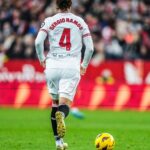 Sergio Ramos Instagram – Una gran tarde de fútbol en el Sánchez-Pizjuán. Victoria importante y portería a cero. Enorme nuestra afición. ¡Es cuestión de creer! Nunca te rindas.
¡Seguimos, @sevillafc! ⚪️🔴
A great afternoon of football at the Sánchez-Pizjuán. Important win with a clean sheet. Our fans were huge. Always believe. Never give up! Onwards, Sevilla! ⚪️🔴