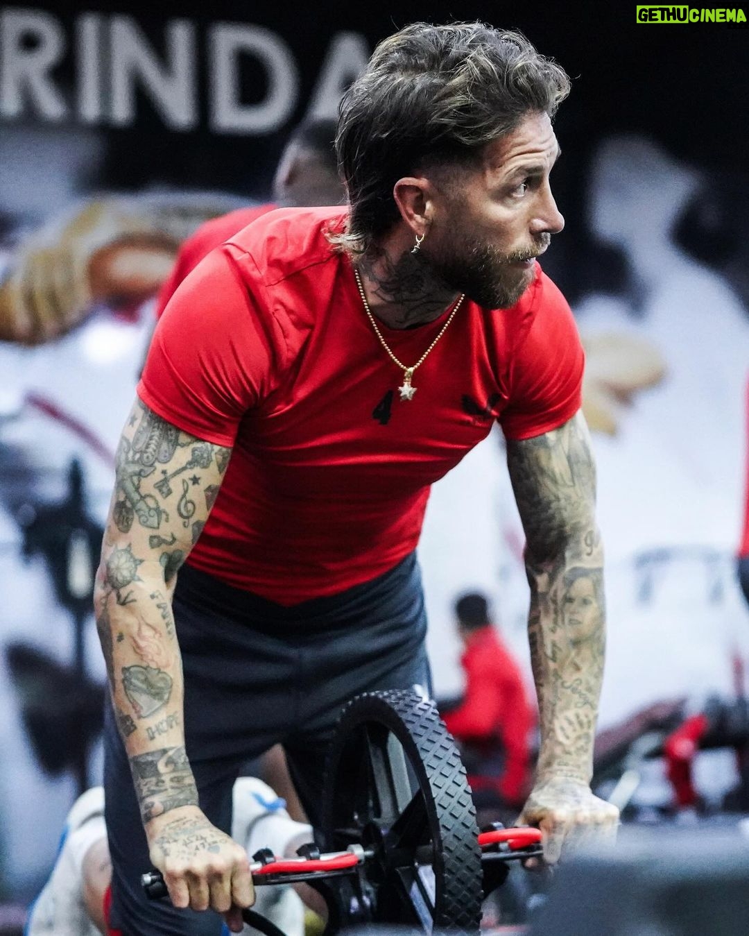 Sergio Ramos Instagram - 🏋️♂️ Gym time 🏋️♂️