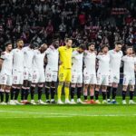 Sergio Ramos Instagram – Cuesta transmitir pensamientos y sensaciones cuando no son buenos. Anoche fue una decepción por el desenlace, porque la Copa era una ilusión y, especialmente, porque el partido de ayer, y todos los venideros, tenía una carga emocional añadida mirando al cielo con el corazón sevillista encogido y el alma triste.
La Copa ya no está en nuestros planes, pero sabemos que nos queda mucho por hacer en liga. No podremos daros alegrías de títulos, pero intentaremos que os sintáis orgullosos de nosotros en cada uno de los partidos que nos quedan por jugar.
El objetivo es pelear, es ganar, es levantarnos, y hacerlo por vosotros y por el @sevillafc.
Sometimes it can be difficult to express thoughts and feelings. The outcome last night was a disappointment because the Cup still gave us a title to play for. Last night’s match had an added emotional load, as will those ahead, as we mourn the loss of a family of faithful Sevilla supporters who lost their lives following their team.
The Cup is no longer part of our plans, but we know we have a lot to do in the league. We can’t give you a trophy, but we’ll do everything to make you feel proud of us in every last game we have left.
The objective is to fight, to win, to stand up, to do it for you and for #SevillaFC.