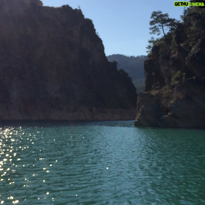 Serhan Süsler Instagram - #torosların #güzelliği #ermenek #turkuaz #gölü #kanyon #kirazmavsimifilmi #dop #crew #ermenekturkuazgölü #nature #turkiye #anadolu #anatolia #easternturkey Ermenek Baraj Gölü