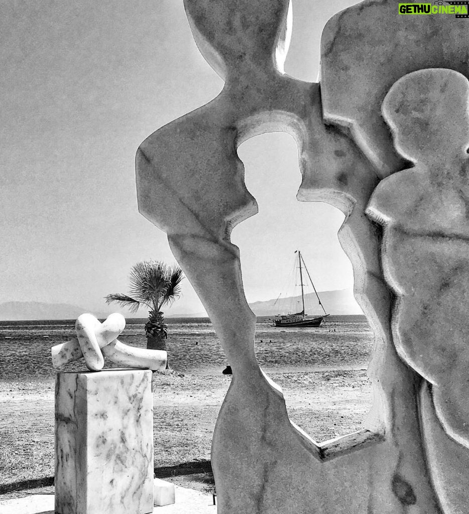 Serhan Süsler Instagram - #aspat #fun #huzur #an #bodrum #yaz #şimdi #orada #olsak #heykel #art #sculpture Bodrum Aspat Koyu