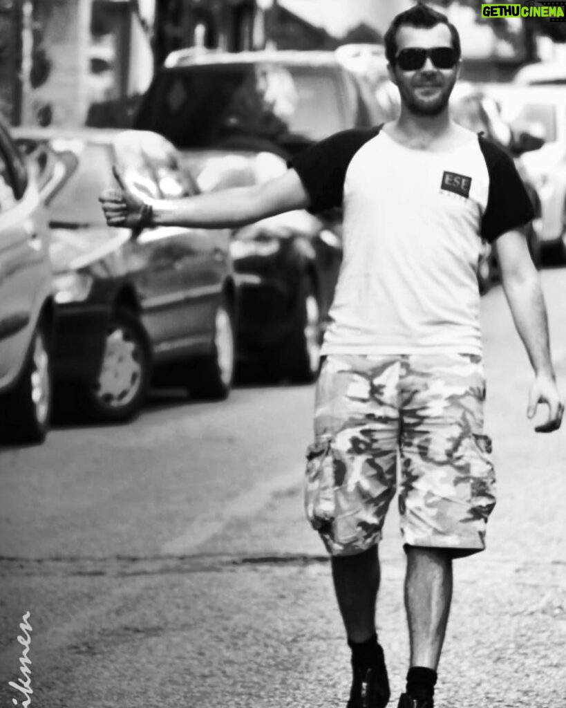 Serhan Süsler Instagram - #tbt #2012 #cihangir #taksim #goodvibesonly #photography by @onurdikmen1 Akyol Caddesi / Cihangir