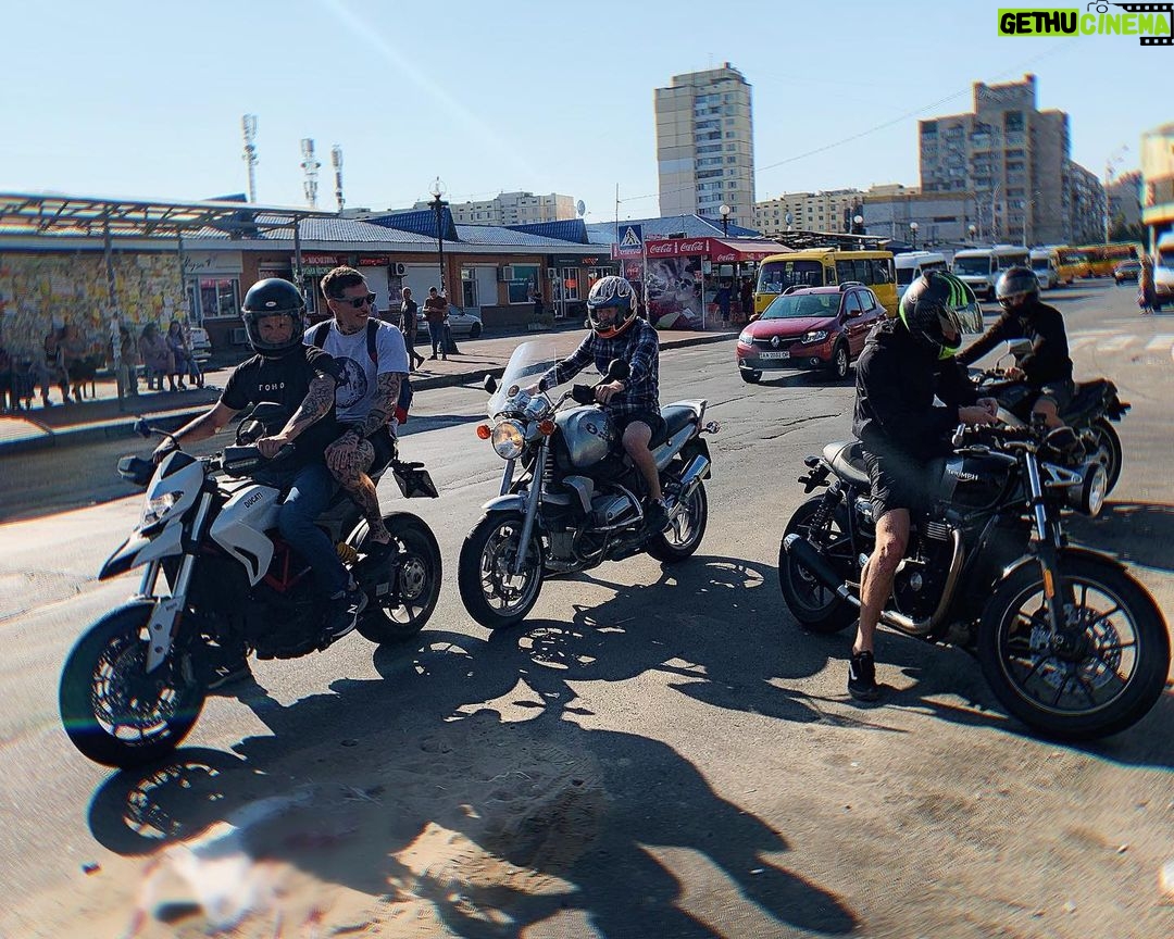 Serhii Filimonov Instagram - #гонор #triumph #ducati #bmw Kyiv, Ukraine