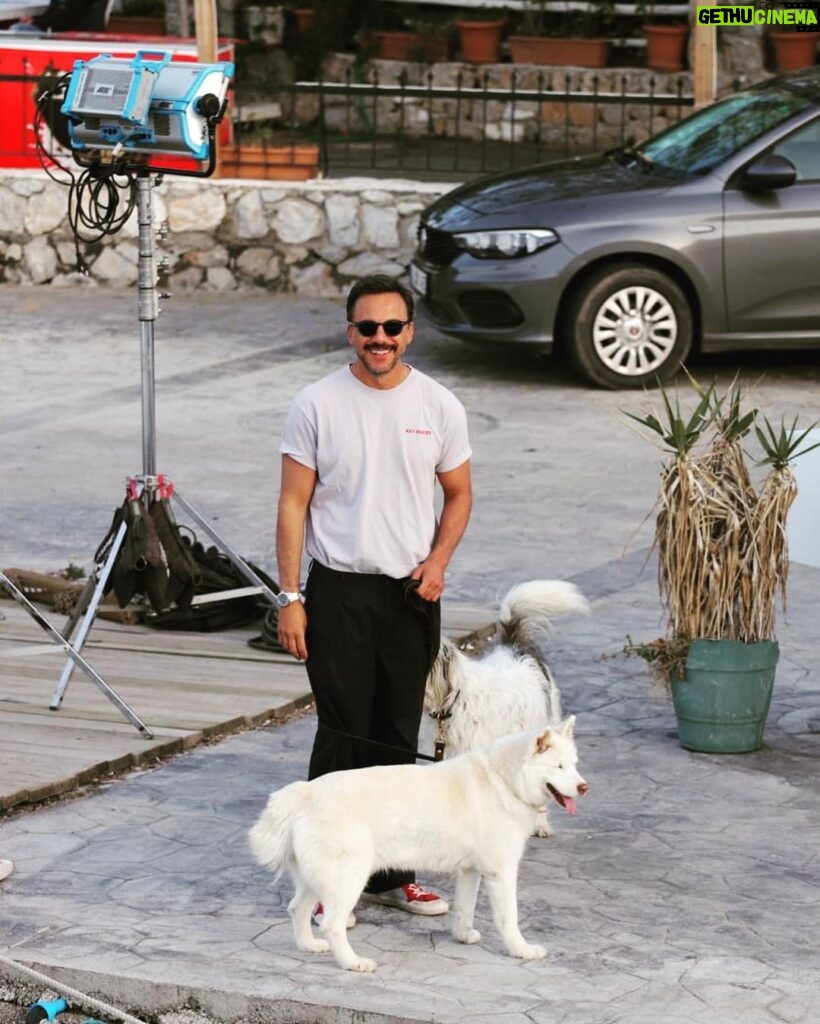 Serkan Altunorak Instagram - Back Stage🎬 photo by / @adm.merve Selimiye Köyü Marmaris