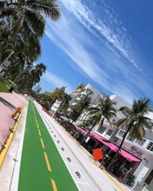 Serkan Altunorak Instagram - "Welcome to Miami"
"Bienvenidos a Miami"🌴🕶