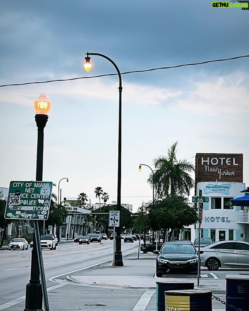 Serkan Altunorak Instagram - "Welcome to Miami" "Bienvenidos a Miami"🌴🕶 Florida, USA