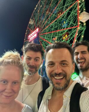Serkan Altunorak Instagram - I 🖤 NY w/ @cagcaliskur @cemavnayim @toygar.durak @rimaaskin