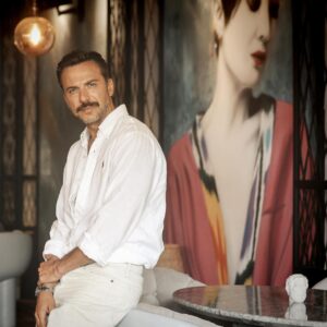 Serkan Altunorak Instagram - Bu güzel pazar röportajı ve fotoğraflar için
@oyalamaca 
@ozanguzelce 
@posta.com.tr 
&
@gulbaharkarakus ‘a teşekkür ederim..❤️