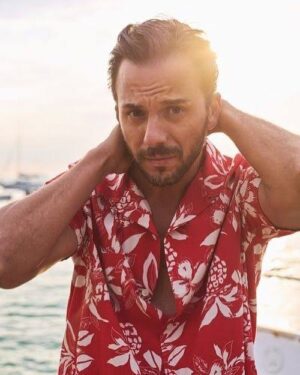 Serkan Altunorak Instagram - #tbt 🐚
 @instyleturkiye @denizozgun @seraydenk