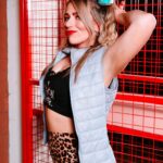 Session Moth Martina Instagram – No sweet dream, but I’m a hell of a night 🍻 Big Penny Social
